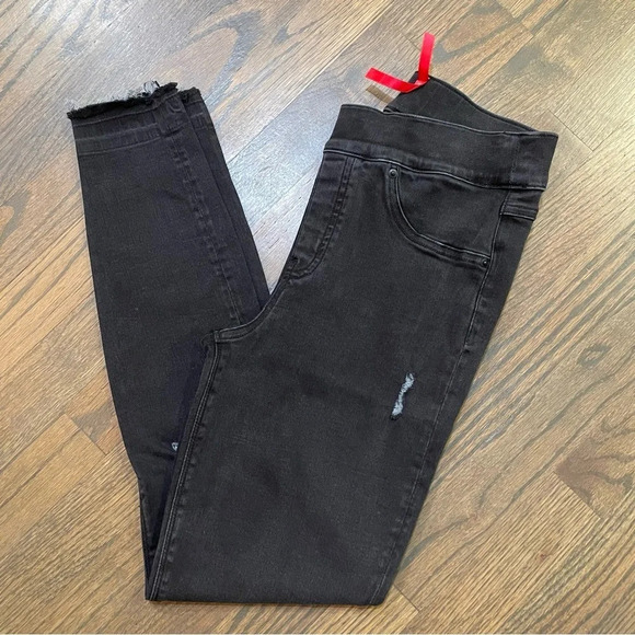 Spanx Vintage Black Distressed Ankle Stretch Skinny Jeans 20213 Small - Picture 3 of 8